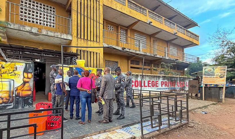 Bouaké : un bar fermé au rez-de-chaussée d’un collège privé à Air-France 2