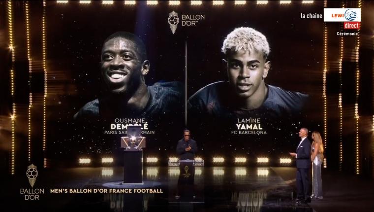 Instant de remise du trophée du ballon d'Or de l'année 2025 à Ousmane Dembélé